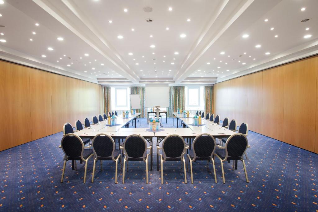 Bright Seminar Rooms